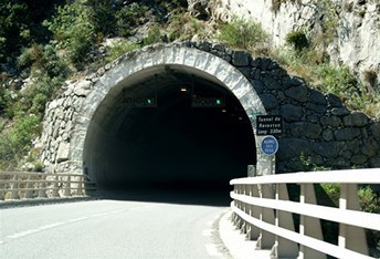 Tunnel_de_Mescla_et_Reveston_Tunnel_du_Reveston