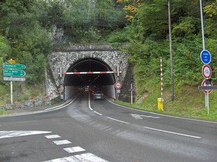Tunnel_du_Chat_Entrée_Côté_Yenne