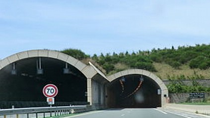 Tunnel_de_la_Crête_des_Guillemaux_1