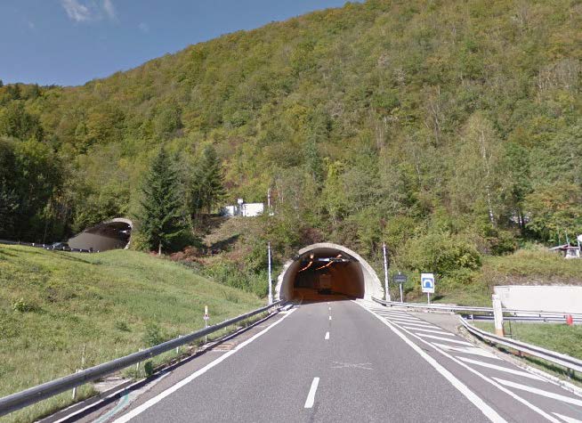 Tunnel_de_Saint_Germain_de_Joux_1