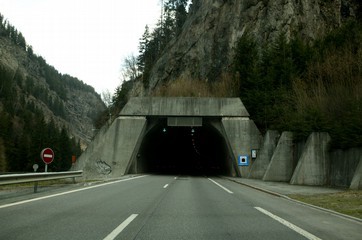 Tunnel_des_Chavants_1