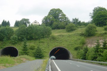 Tunnel_de_Noailles_1